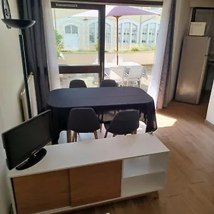 T2 Parking Prive Proche Centre Et Gare Appartement Voiron