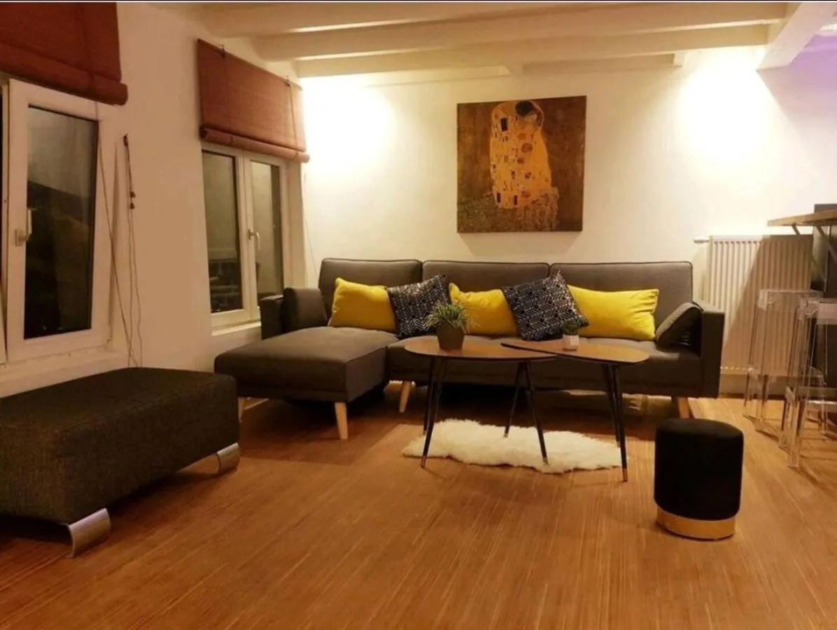 Beautiful Duplex In The Center Of Brussels location
